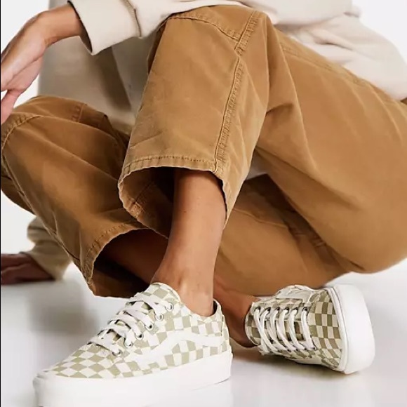 Vans Old Skool Tapered Checkerboard Sneaker - Picture 2 of 9